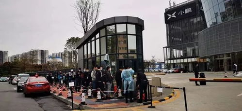 車企復工首周 主機廠包吃住，經銷商遭遇“車在車間、人在隔離”困境，折射行業供應鏈隱憂